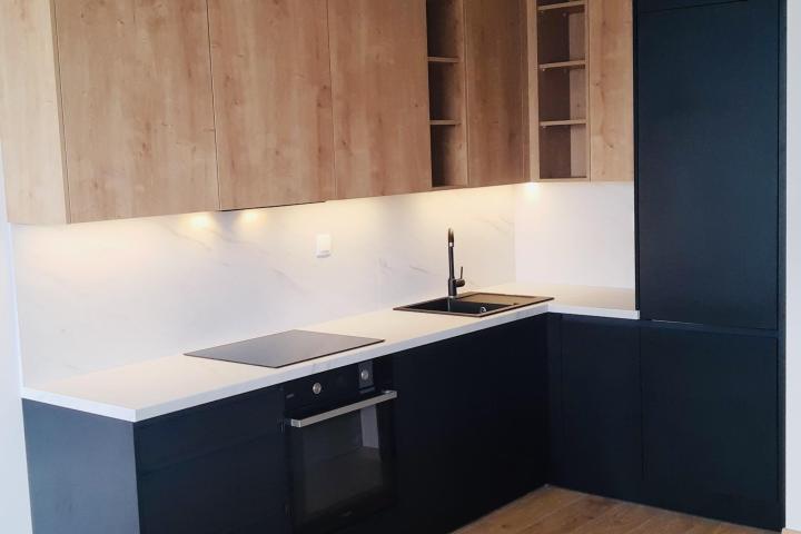 Black Matt / Arlington Oak | Modern style / Bratislava - Discovery Residence